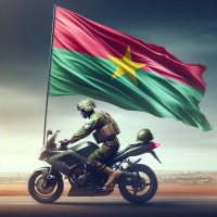 Soldat burkinabè sur une moto tenant le drapeau burkinabè 